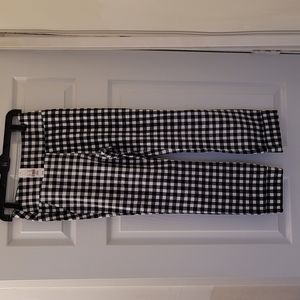 Black and White Checkered Capri Pants